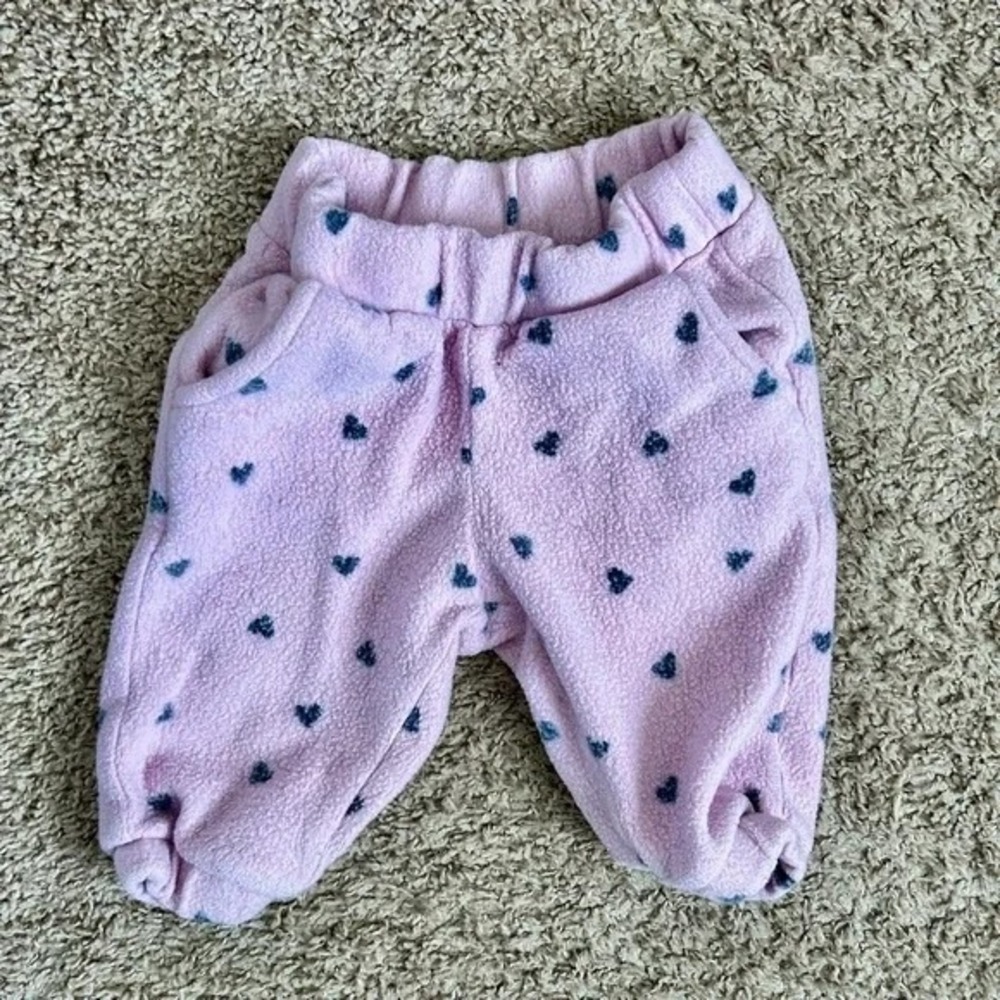 Cat & Jack I Baby Girls Pink Fleece Heart Sweatshirt Pants Set I 12‎ Months - Picture 5 of 7